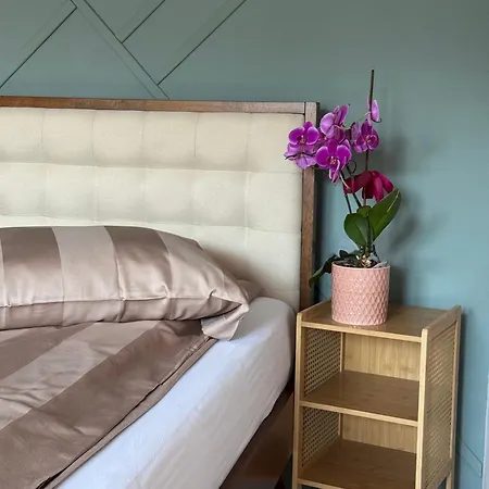 Charming Top-floor